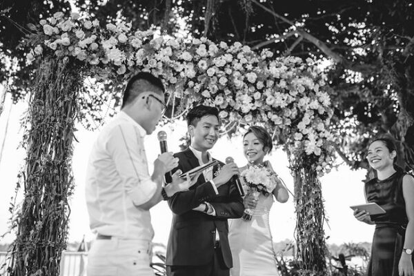 chụp hình phóng sự ngày cưới