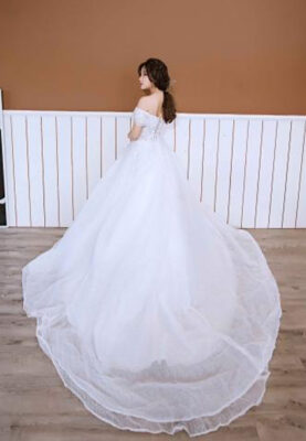 mẫu váy cô dâu đẹp hiện nay