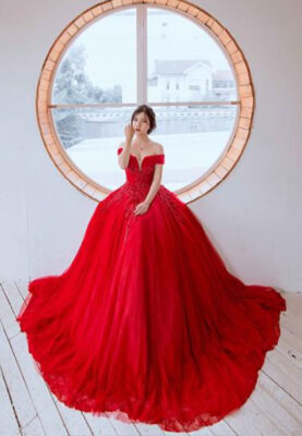 váy cưới màu đỏ váy cưới màu đỏ