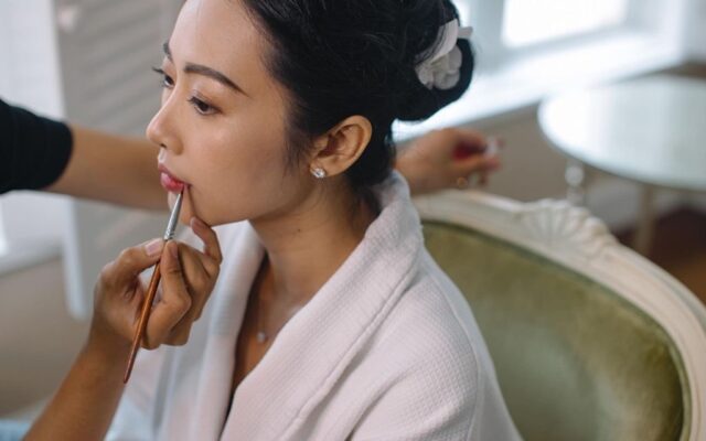 dạy trang điểm cô dâu chuyên nghiệp