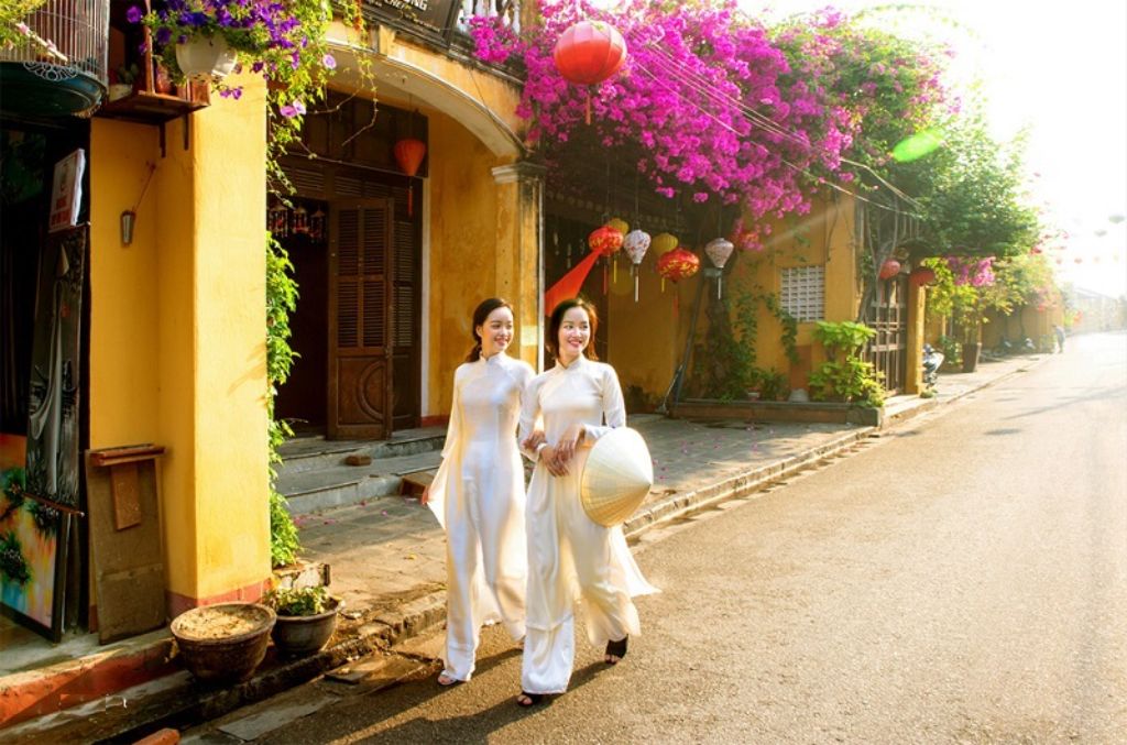 HongKong Wedding - Đừng bỏ qua phim trường này khi chụp ảnh áo dài