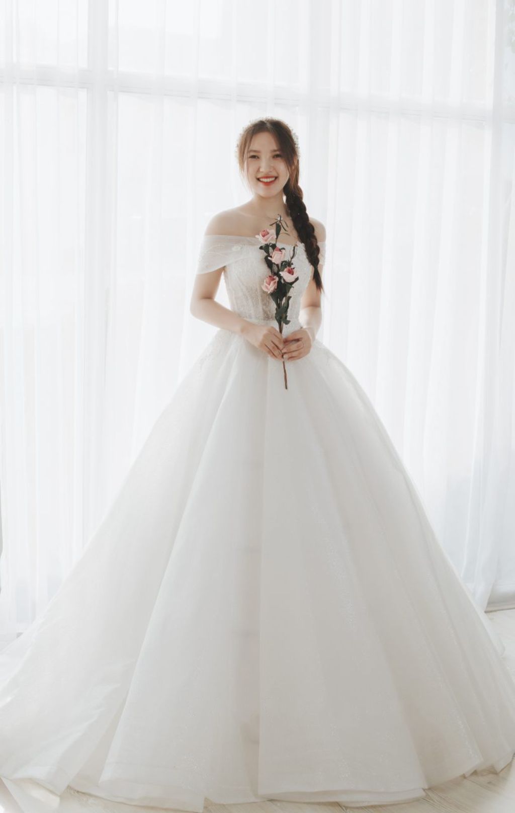 TuArts Đà Nẵng - Studio chụp ảnh cô dâu đơn uy tín tại Đà Nẵng