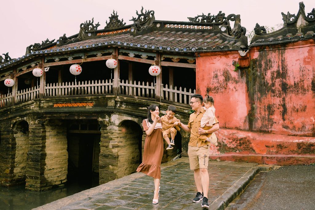 Hạ Vy Wedding & Studio - Địa chỉ chụp hình gia đình được yêu thích tại Hội An