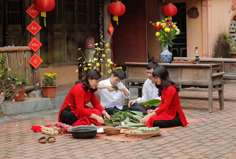 Concept chụp ảnh Tết ngoại cảnh cực ấn tượng năm 2024