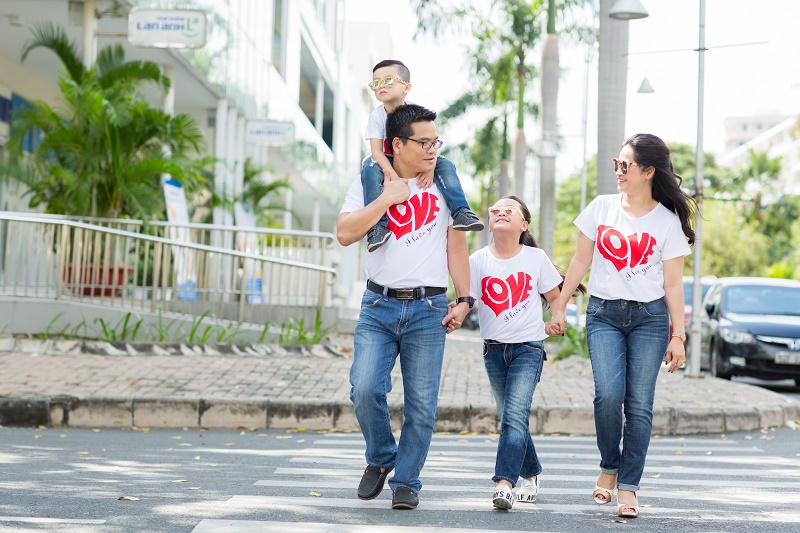 Concept chụp ảnh gia đình tự nhiên nhất Concept chụp ảnh gia đình tự nhiên nhất