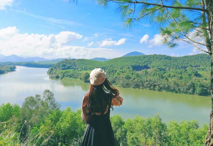 Top 10 địa điểm chụp ảnh Tết tại Huế