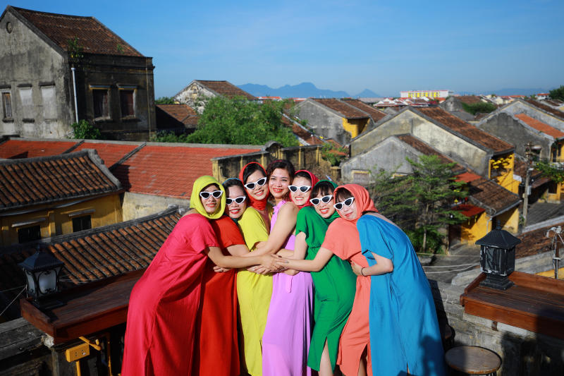 chụp ảnh Tết nhóm tại Huế năm 2025