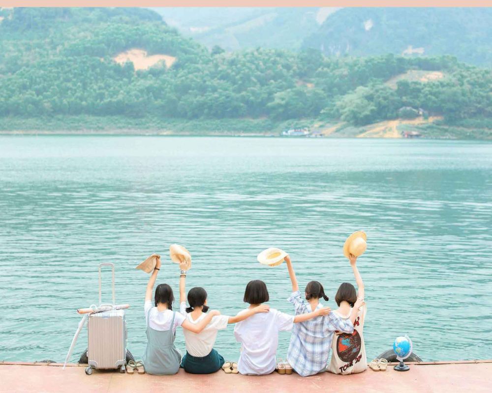 chụp ảnh Tết nhóm tại Huế năm 2025