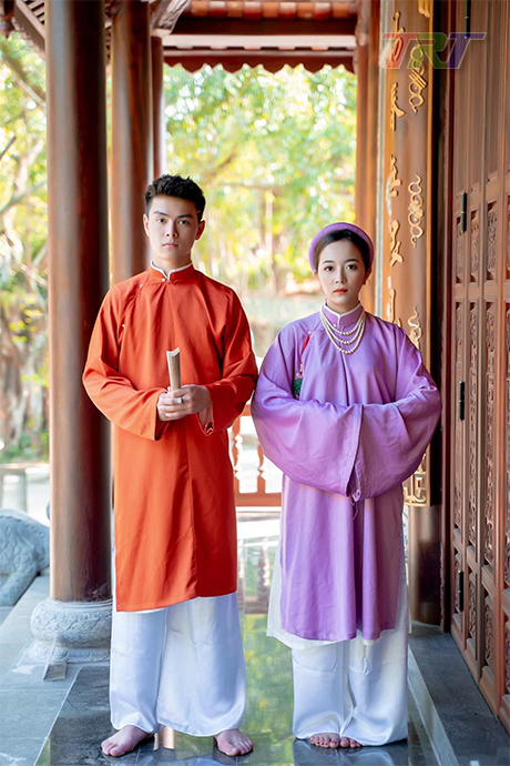 chụp ảnh với áo dài ngũ thân chụp ảnh với áo dài ngũ thân