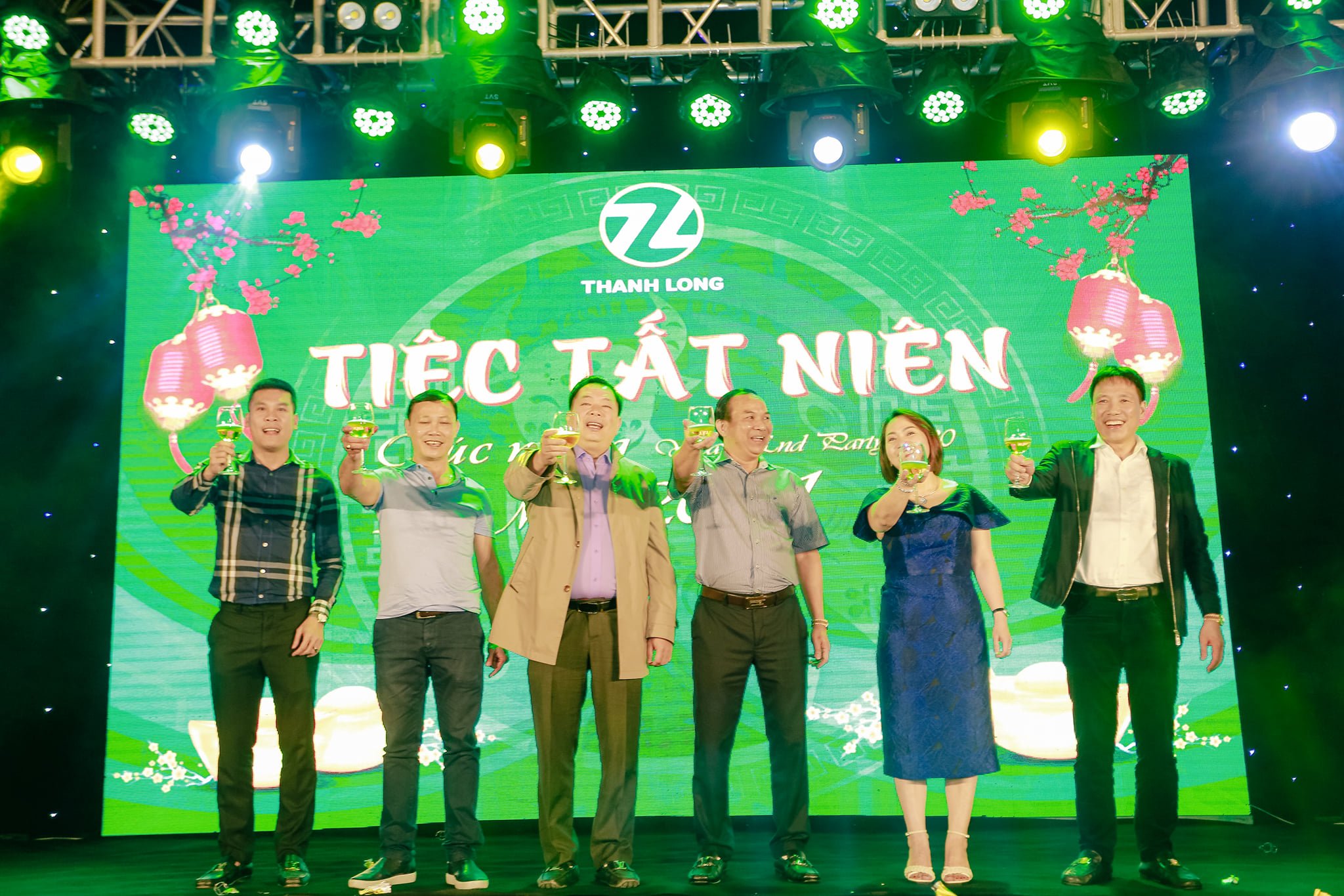 Bật mí studio chụp ảnh year end party uy tín tại Đà Nẵng Bật mí studio chụp ảnh year end party uy tín tại Đà Nẵng