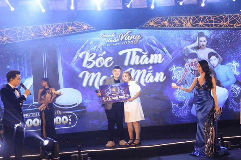 Bật mí studio chụp ảnh year end party uy tín tại Đà Nẵng Bật mí studio chụp ảnh year end party uy tín tại Đà Nẵng