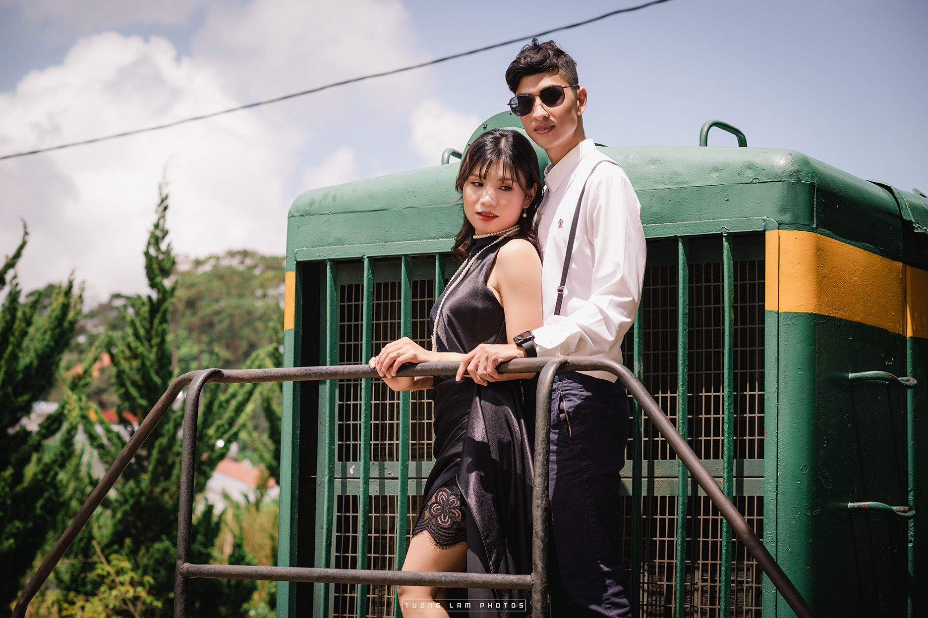 Chụp ảnh couple Tết 2025 "sang, xịn, mịn" tại Đà Lạt