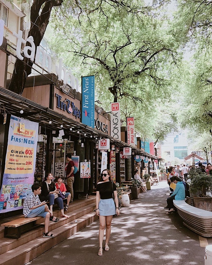 Khám phá 10 địa điểm chụp hình du lịch tại TP.HCM với nhiều cảnh đẹp Khám phá 10 địa điểm chụp hình du lịch tại TP.HCM với nhiều cảnh đẹp