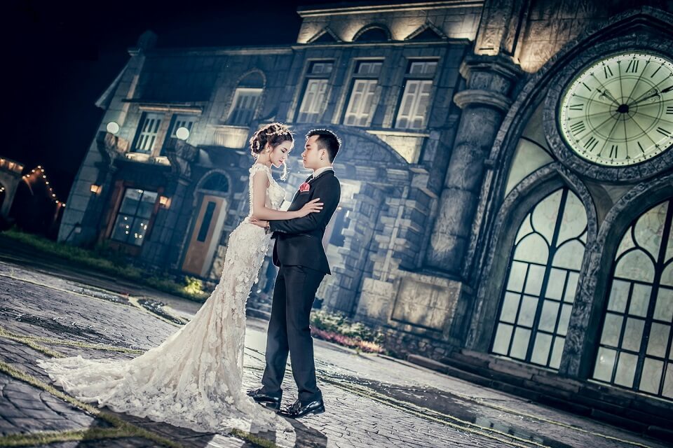 Phim Trường Chụp Ảnh Cưới Tại TP.HCM: Khám Phá Không Gian Tuyệt Vời Cho Ngày Cưới Của Bạn