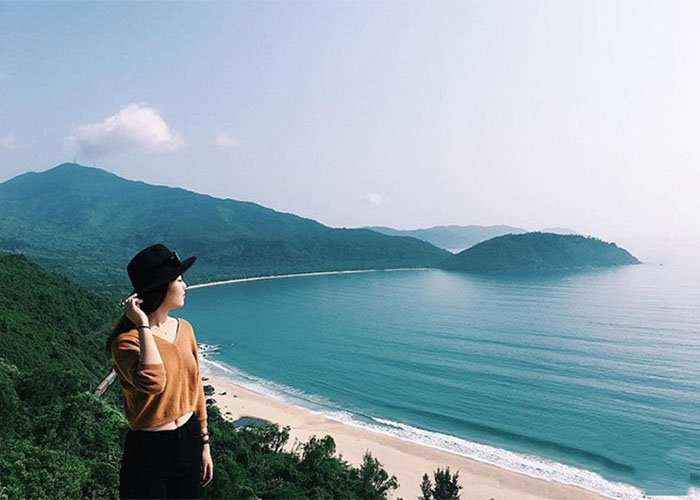 10 cách tạo dáng chụp hình ở lăng Cô - Huế đẹp mê ly 10 cách tạo dáng chụp hình ở lăng Cô - Huế đẹp mê ly