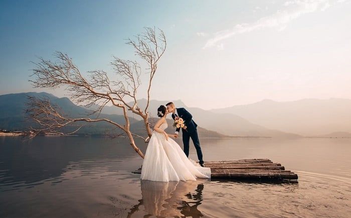 10 cách tạo dáng chụp hình ở lăng Cô - Huế đẹp mê ly 10 cách tạo dáng chụp hình ở lăng Cô - Huế đẹp mê ly