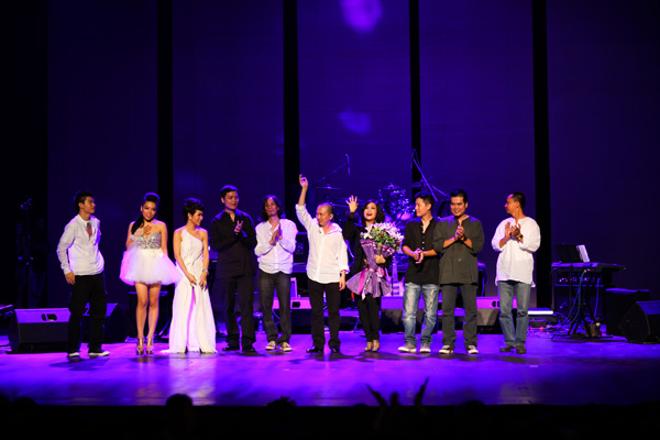 Doanh nghiệp ưu tiên thuê ekip chuyên nghiệp cho Year End Party – Xu hướng mới? Doanh nghiệp ưu tiên thuê ekip chuyên nghiệp cho Year End Party – Xu hướng mới?