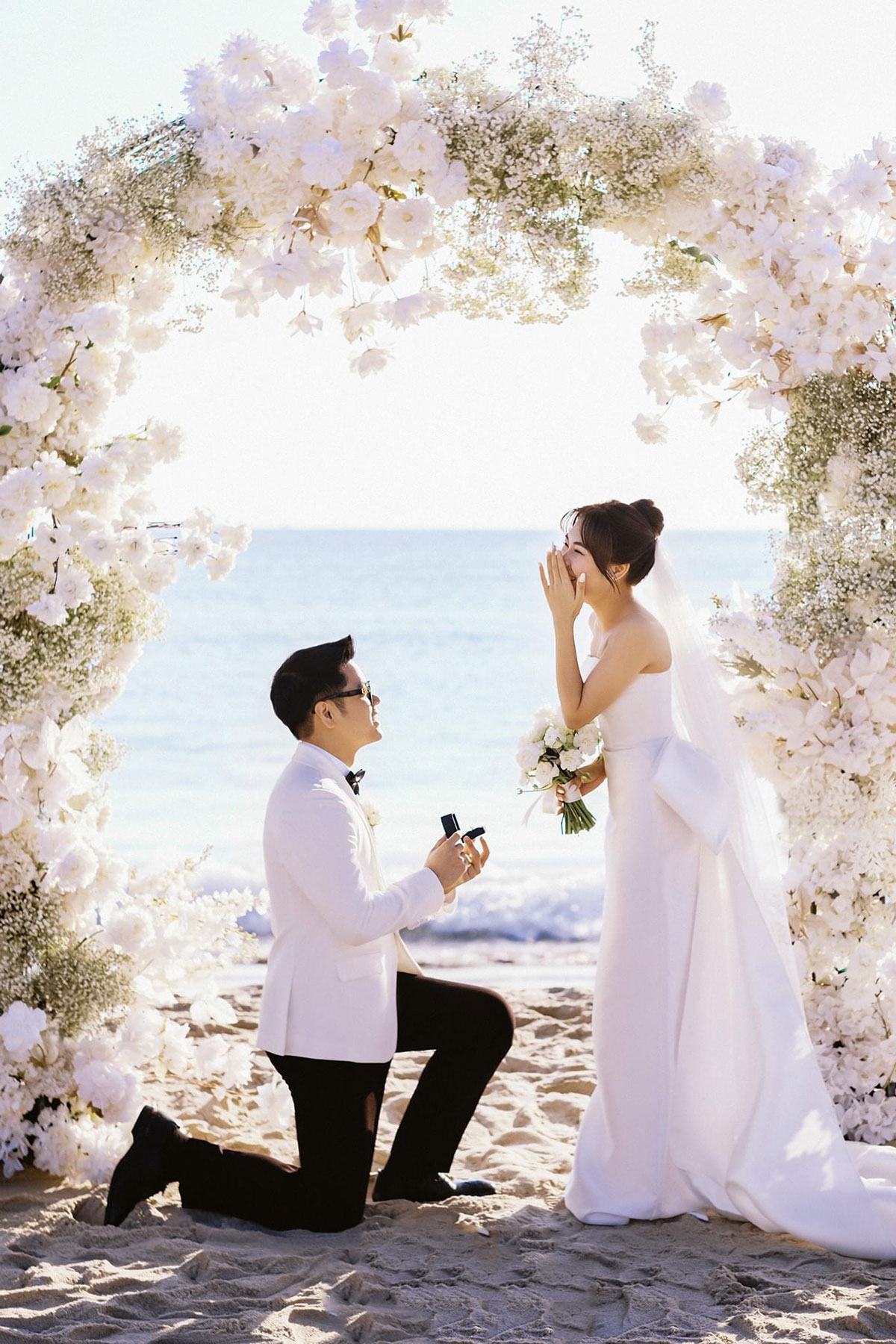 Dịch Vụ Ghi Hình Lễ Cầu Hôn Ngoài Trời Đẹp Như Phim