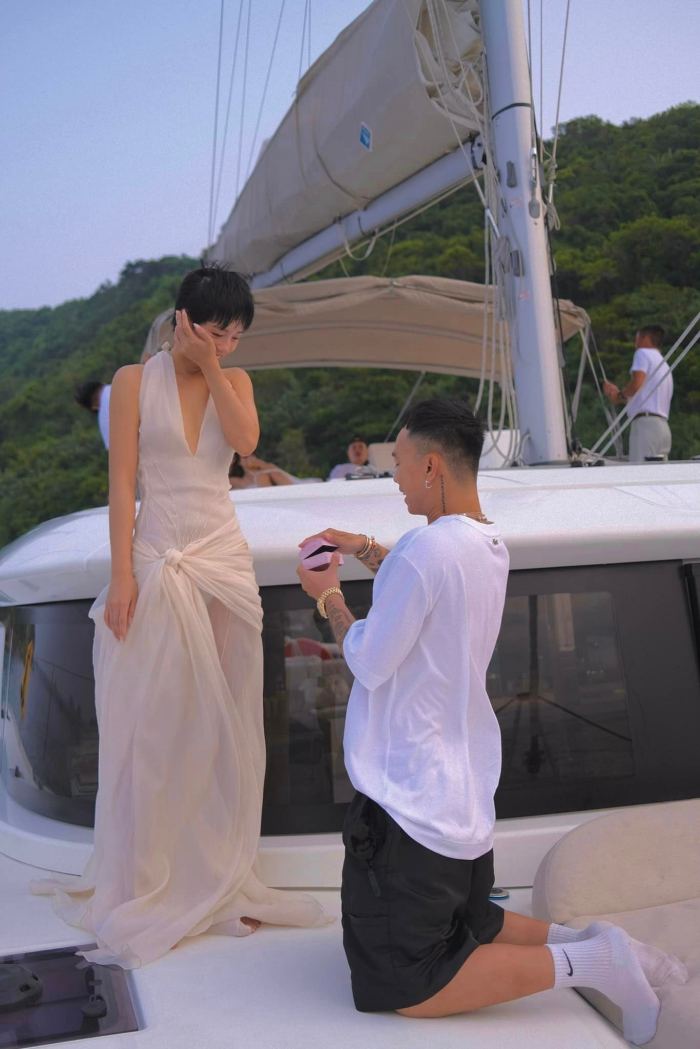 Dịch Vụ Ghi Hình Lễ Cầu Hôn Ngoài Trời Đẹp Như Phim