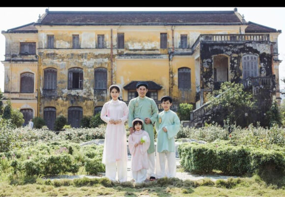 Chụp Ảnh Gia Đình Huế 2026 Mùa Nào Đẹp Nhất?