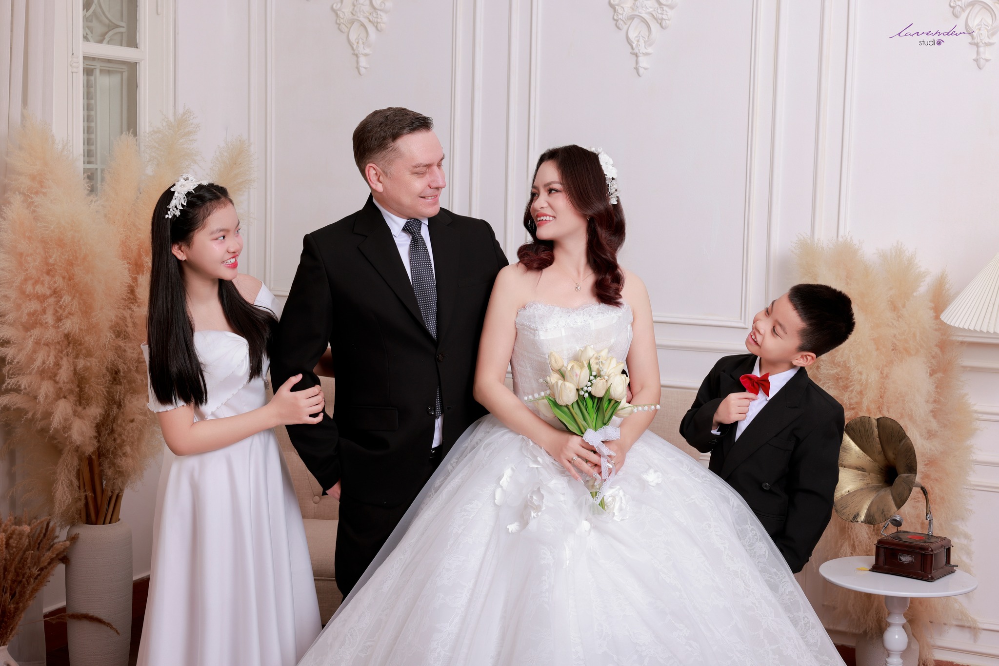 Đặt lịch chụp ảnh kỷ niệm ngày cưới năm 2026 ngay hôm nay Đặt lịch chụp ảnh kỷ niệm ngày cưới năm 2026 ngay hôm nay