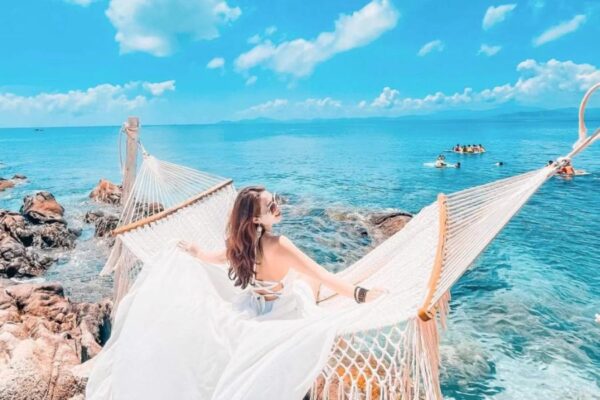 Kinh nghiệm chụp ảnh du lịch đẹp tự nhiên cho mọi điểm đến