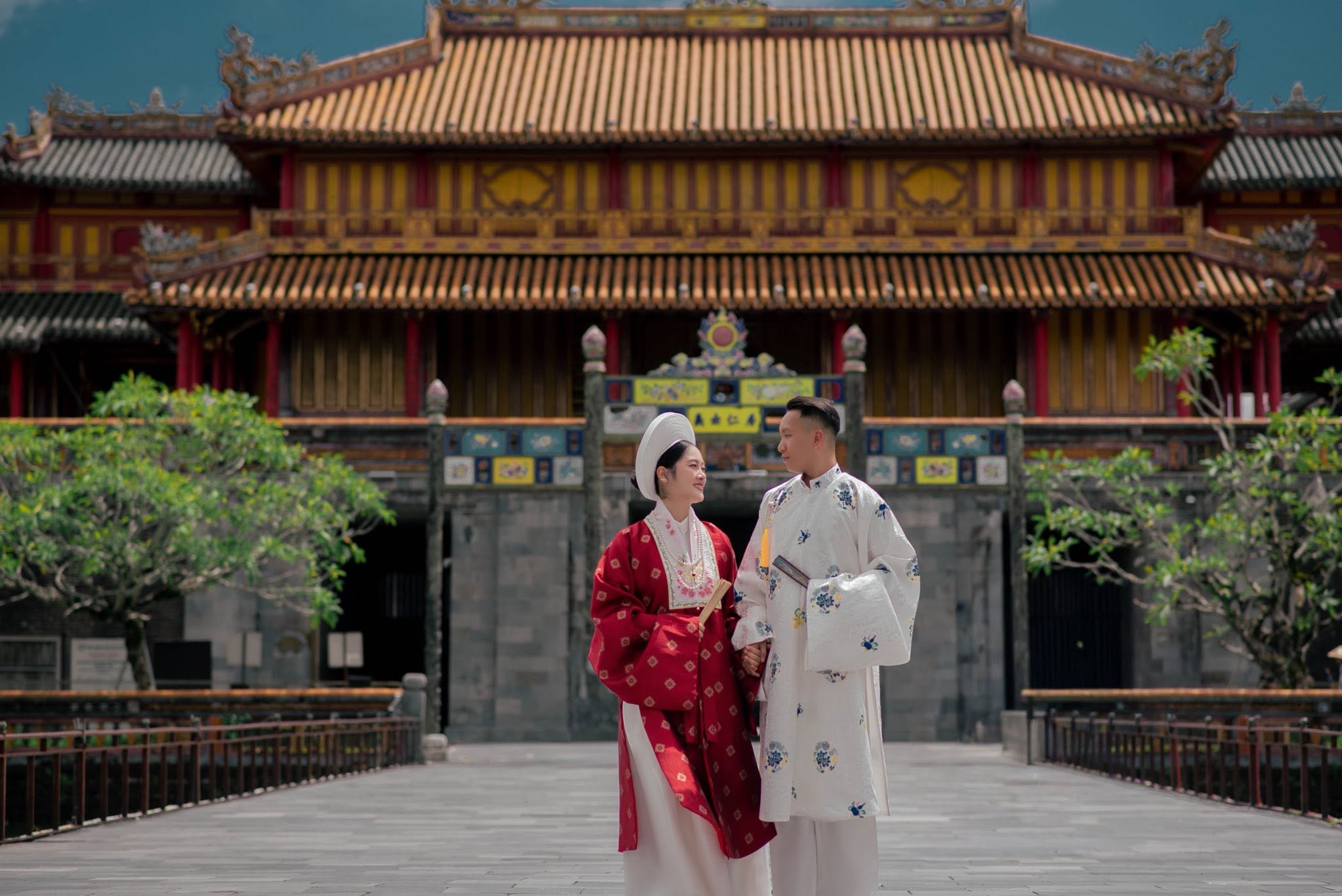 Chụp ảnh áo dài chuyên nghiệp với dịch vụ trọn gói Chụp ảnh áo dài chuyên nghiệp với dịch vụ trọn gói