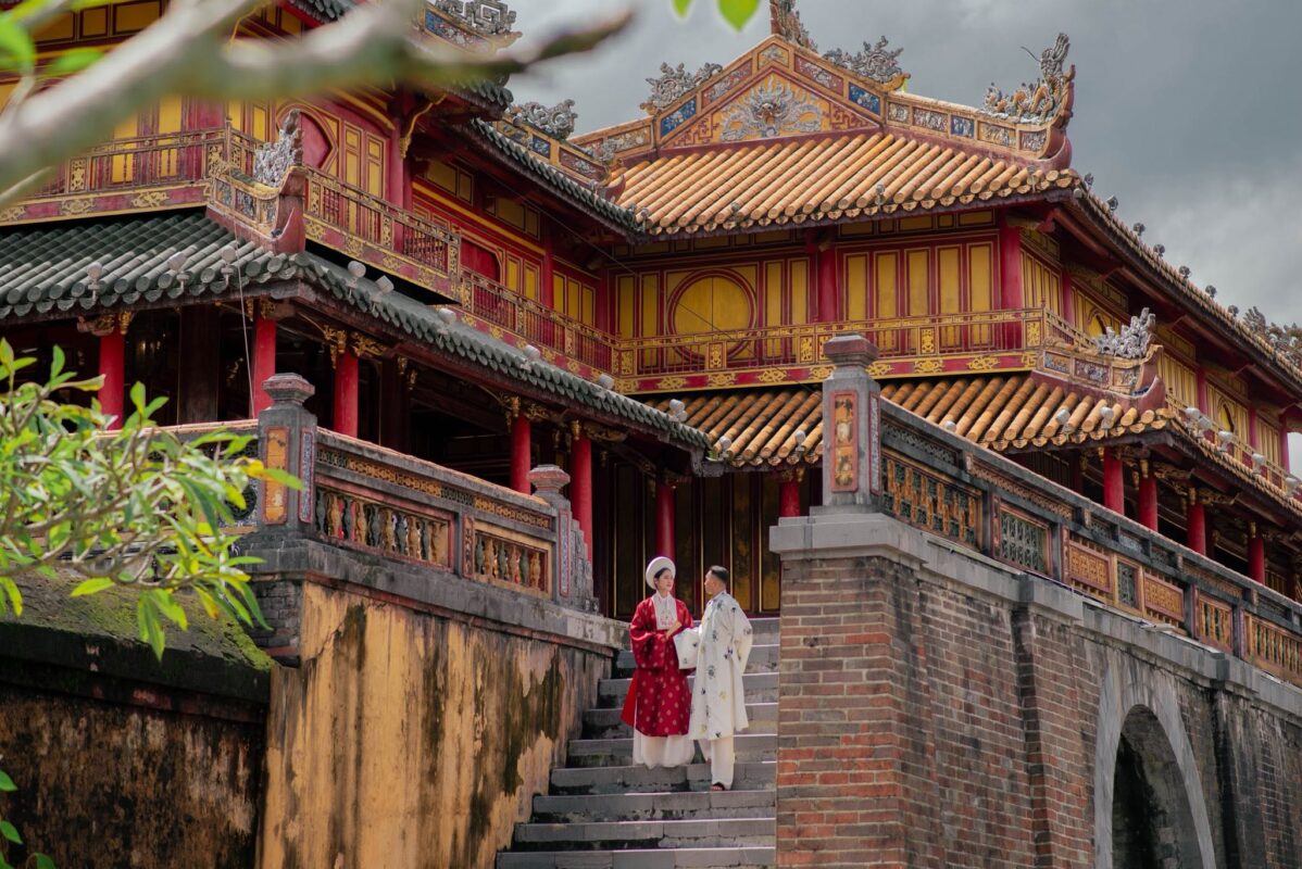 Chụp ảnh áo dài chuyên nghiệp với dịch vụ trọn gói